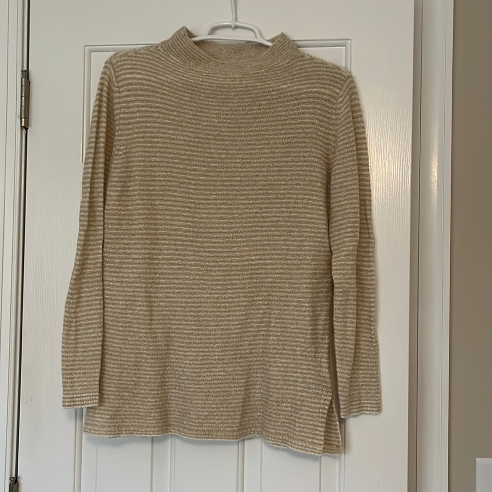 Old Navy Tan Sweater S